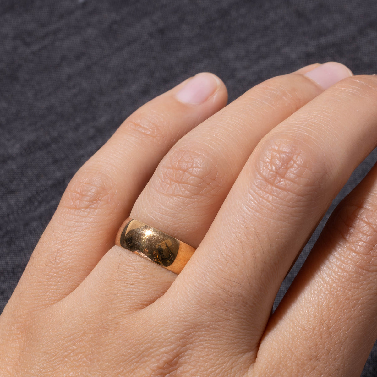Vintage Pseudo Hallmarked Yellow Gold Band | 6mm | SZ 6