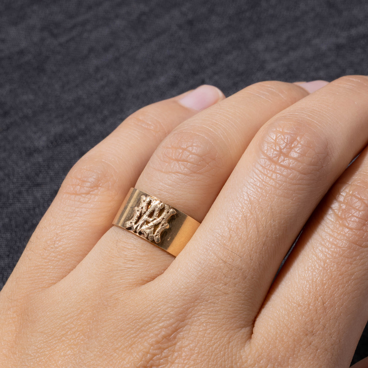 Vintage Pseudo Hallmarked Yellow Gold Initialized Band | 8.1mm | SZ 5.75