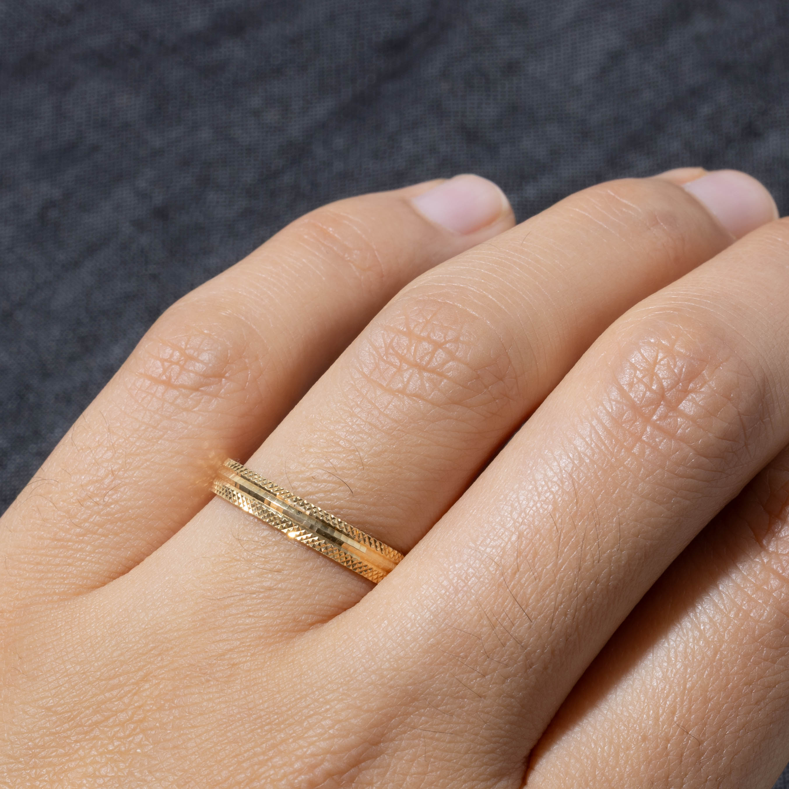 Italian Yellow Gold Diamond-Cut Band | 3.3mm | SZ 7.5