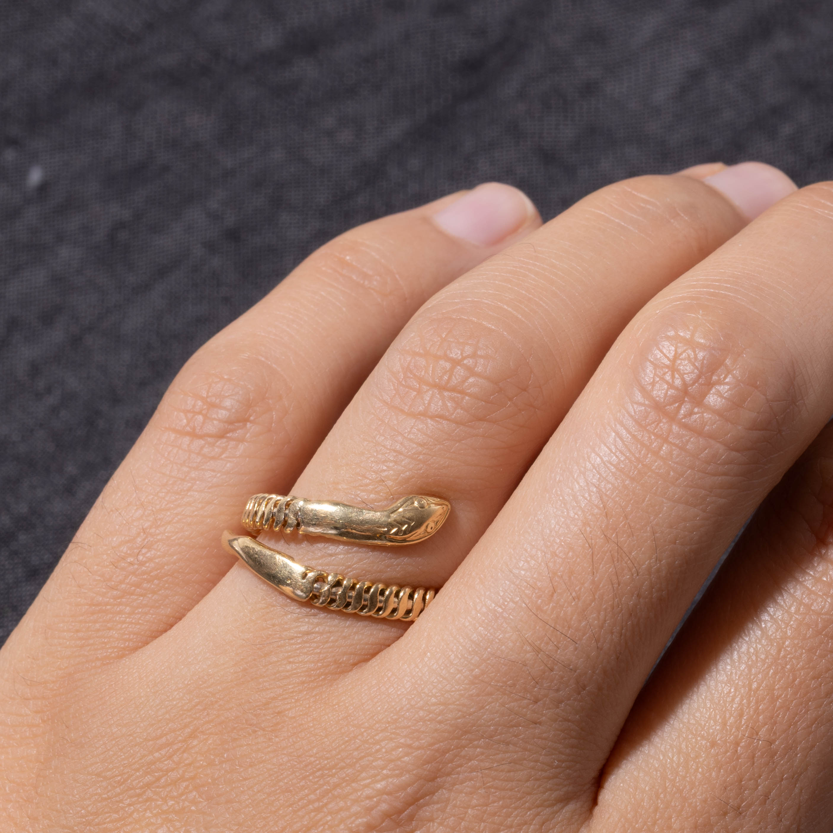 Italian Yellow Gold Grooved Snake Bypass Ring | SZ 8.5