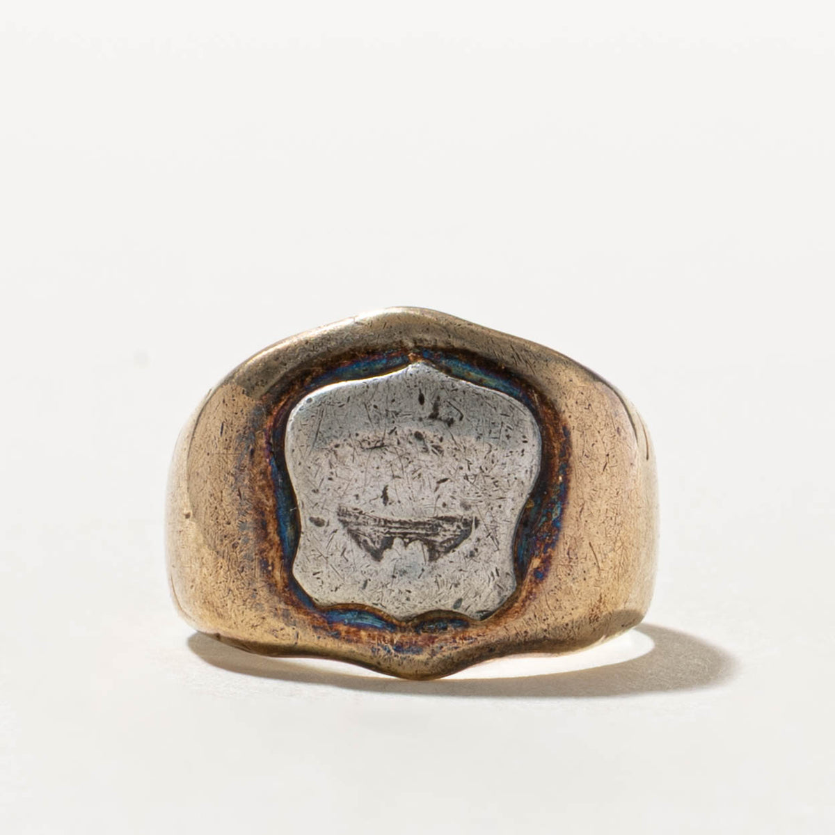 Vintage Pseudo Hallmarked Yellow Gold Crest Signet Ring | SZ 5.5