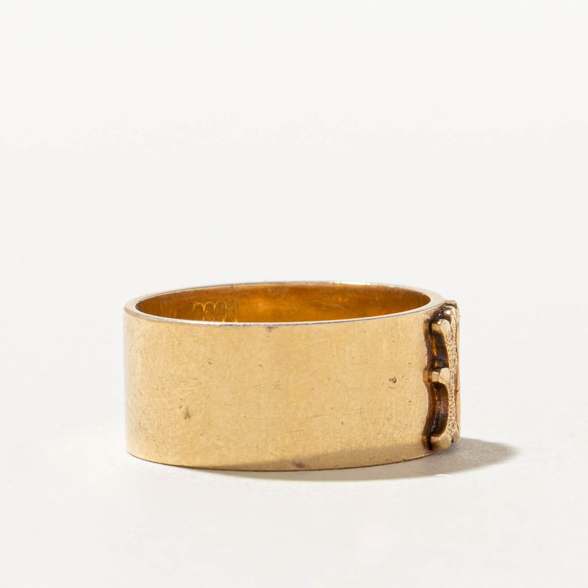 Vintage Pseudo Hallmarked Yellow Gold Initialized Band | 8.1mm | SZ 5.75