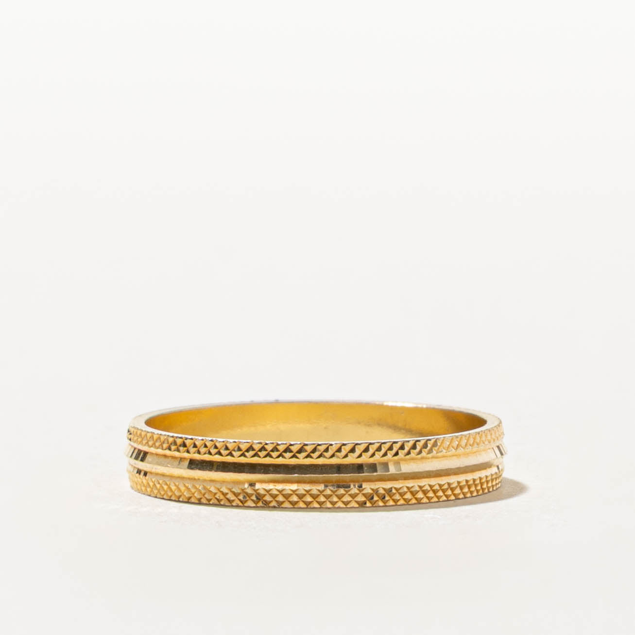 Italian Yellow Gold Diamond-Cut Band | 3.3mm | SZ 7.5