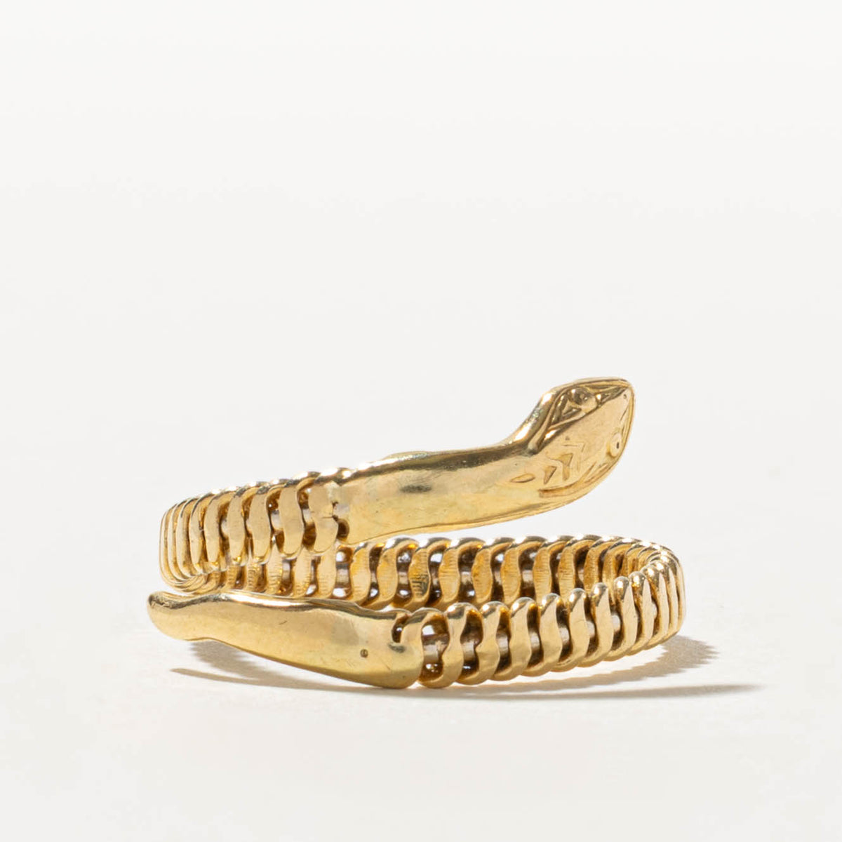 Italian Yellow Gold Grooved Snake Bypass Ring | SZ 8.5