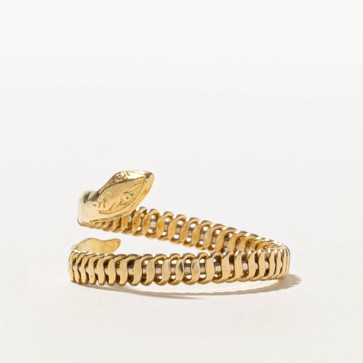 Italian Yellow Gold Grooved Snake Bypass Ring | SZ 8.5