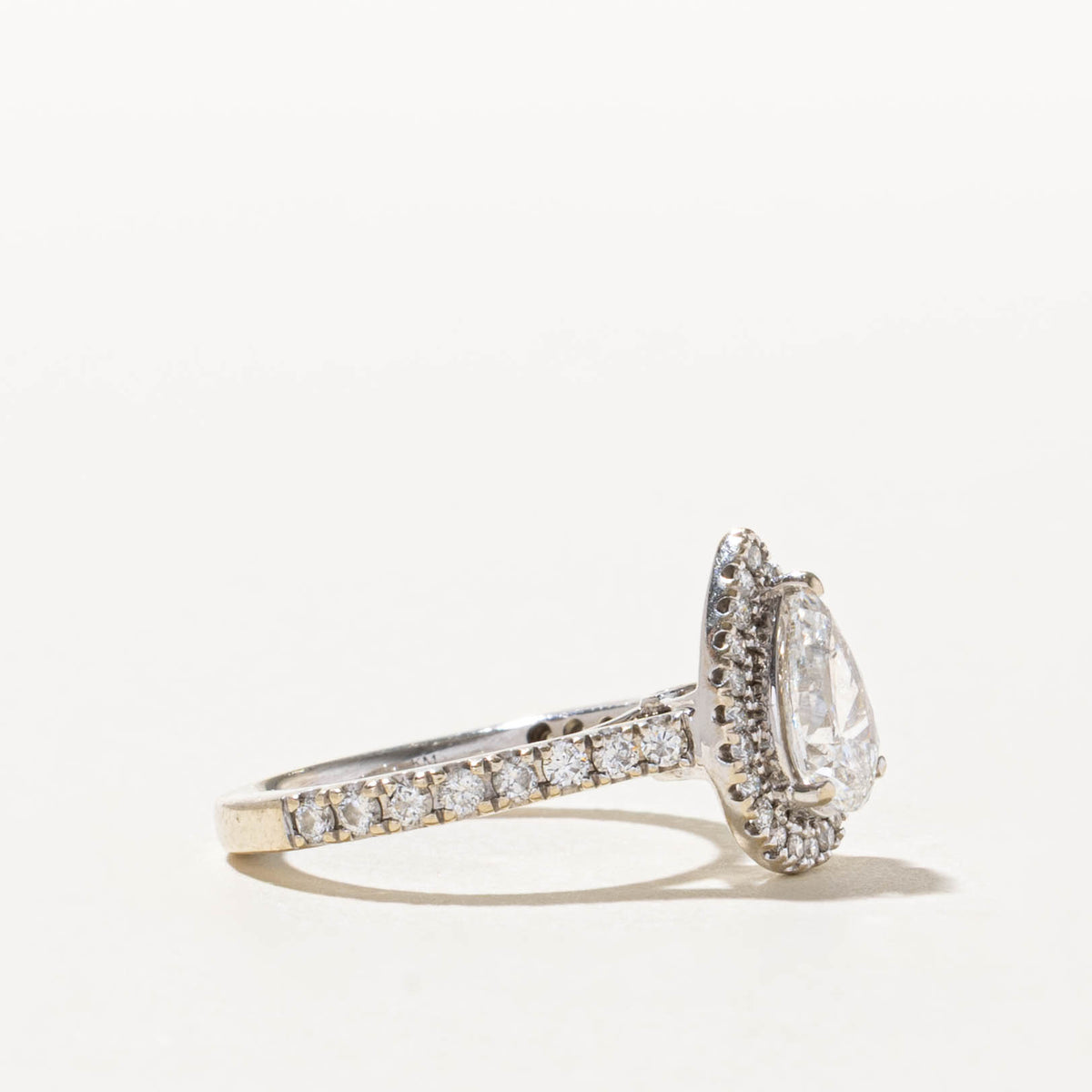 14k Pear Cut Diamond Halo Ring | 0.90ct SI2/I1 H, 0.48ctw | SZ 3.75