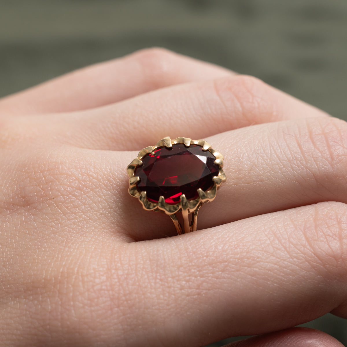 10k Belcher Set Synthetic Ruby Cocktail Ring | 5.90ct | SZ 7.5