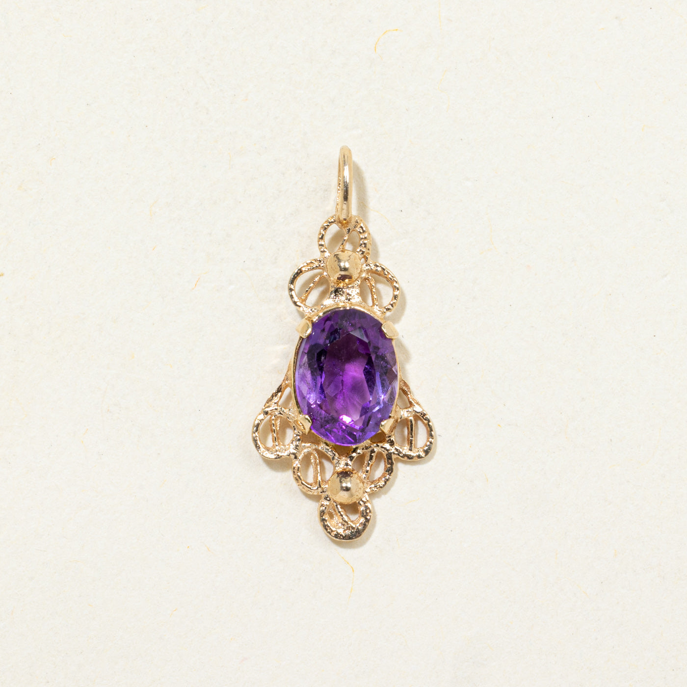 14K Oval Cut Amethyst Openwork Pendant | 1.00ct