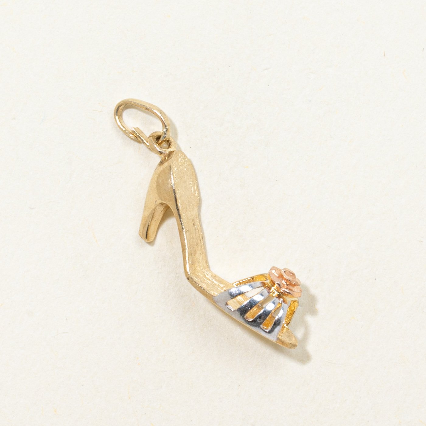 9K Pendants