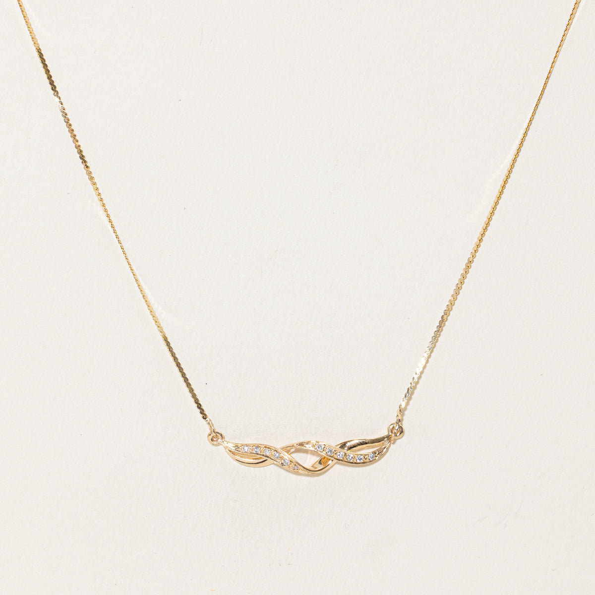 'Balestra' Accent Diamond Twisted Bar Pendant Necklace | 16"