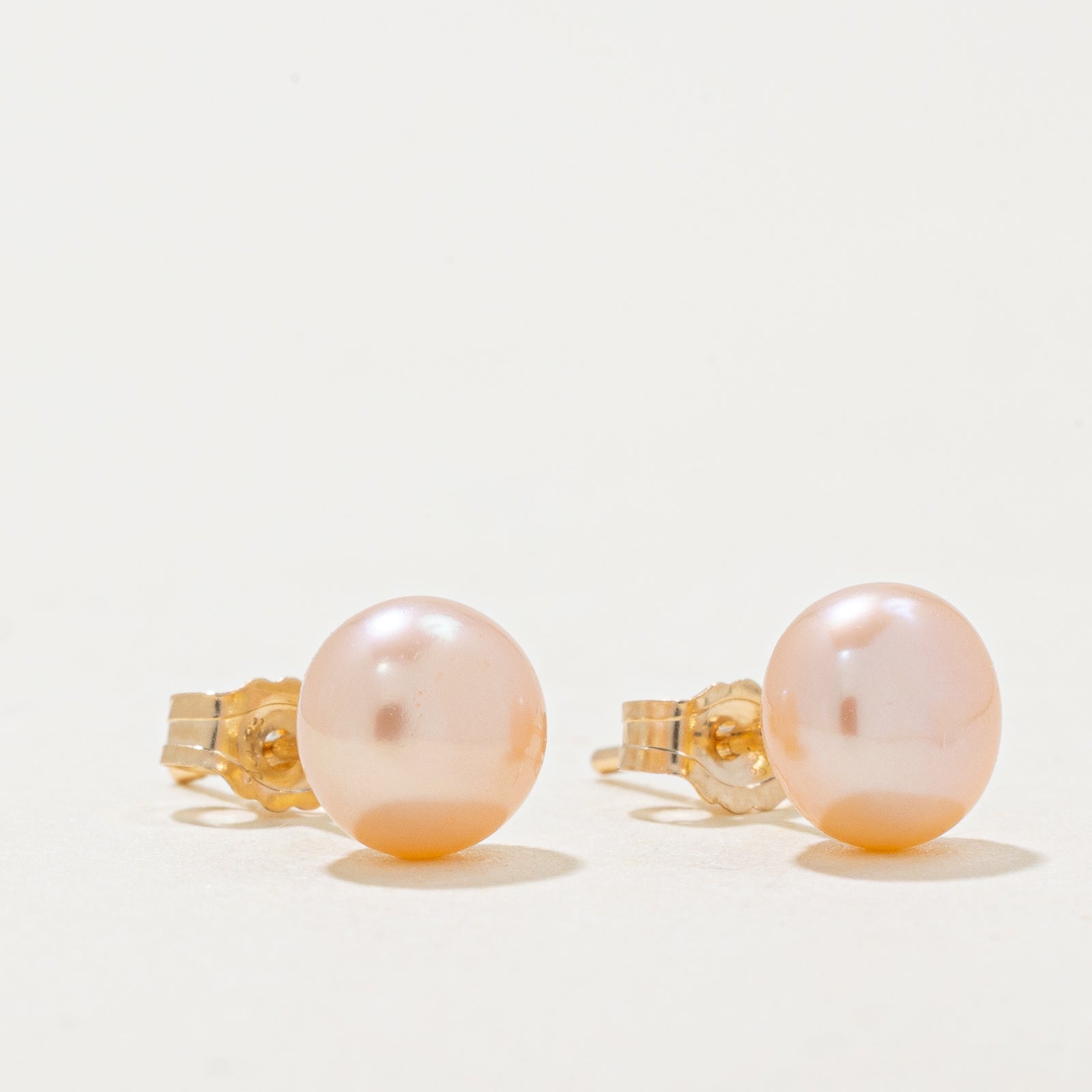 '100 Ways' Pink Pearl Studs |
