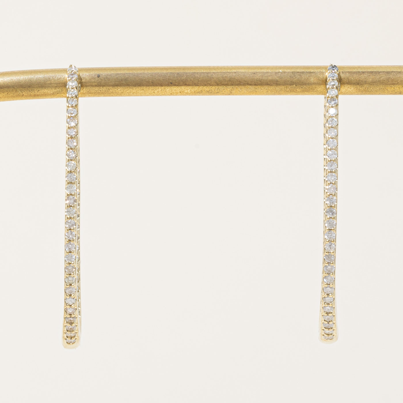 '100 Ways' Diamond Oval Hoop Earrings | 1.00ctw |