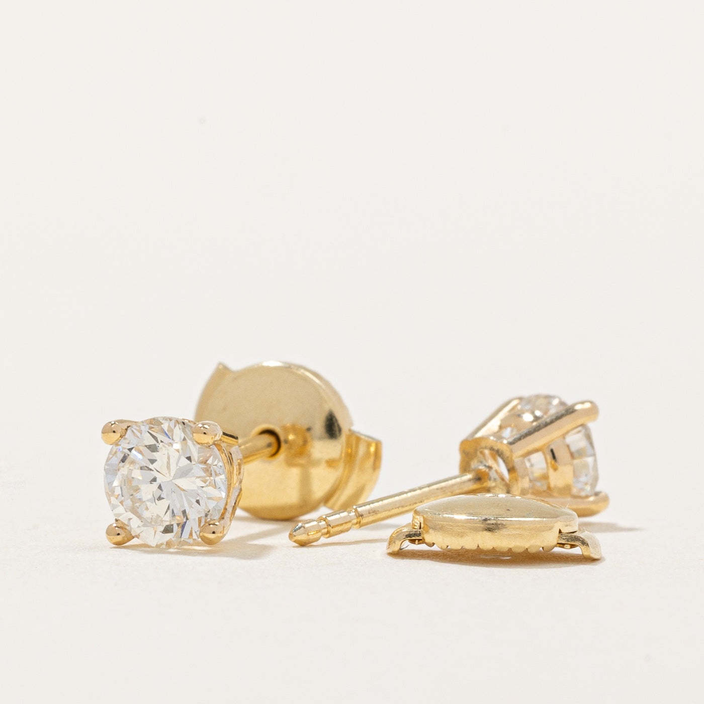 100 Ways' GIA Certified Diamond Stud Earrings | 0.86ctw SI2/I1 I |