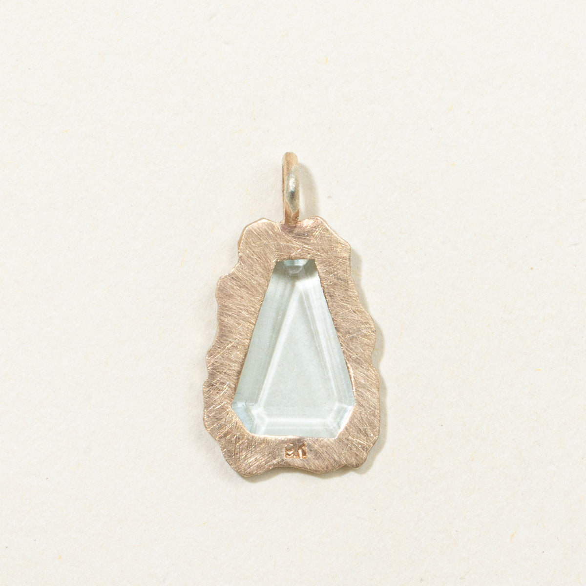 '100 Ways' 9k Yellow Gold Portrait Cut Aquamarine Pendant | 1.66ct