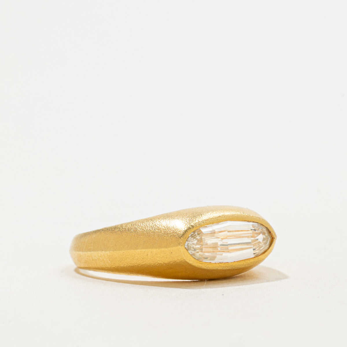 '100 Ways' 9k Yellow Gold Step-Cut Moval Diamond Signet | 1.02ct | SZ 6.75