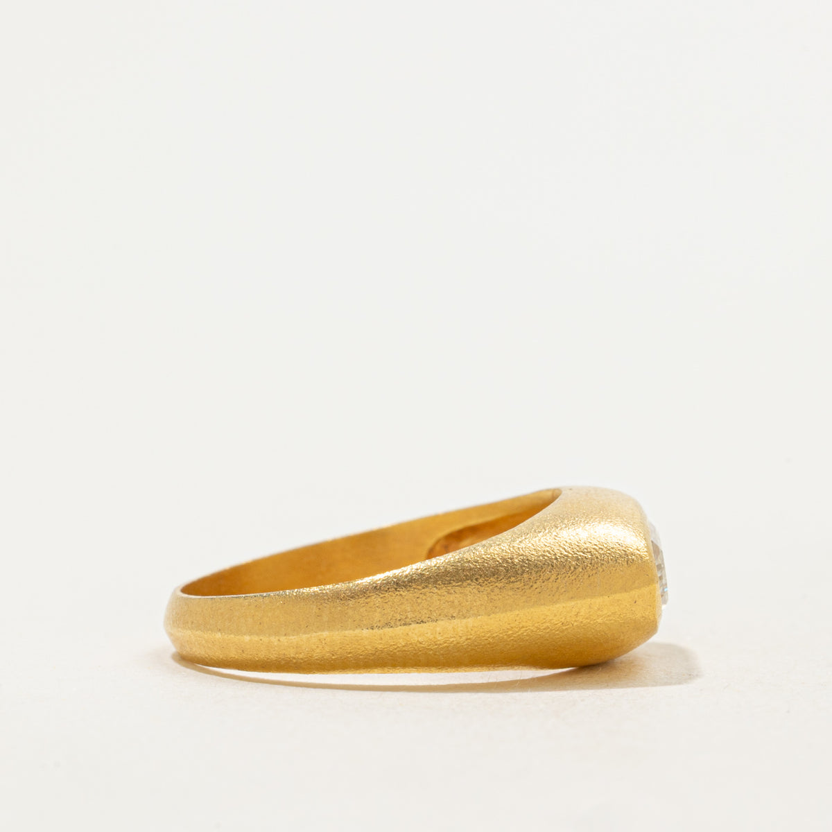 '100 Ways' 9k Yellow Gold Step-Cut Moval Diamond Signet | 1.02ct | SZ 6.75