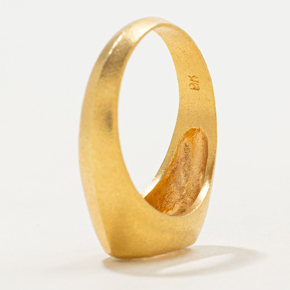 '100 Ways' 9k Yellow Gold Step-Cut Moval Diamond Signet | 1.02ct | SZ 6.75