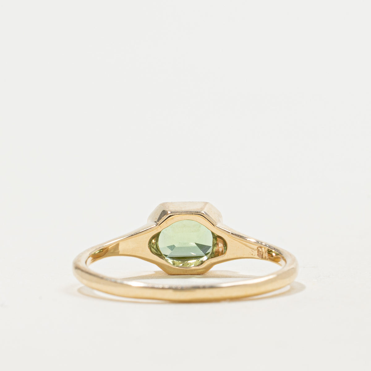 '100 Ways' 9k Yellow Gold Tsavorite Garnet Signet Ring | 0.84ct | SZ 5.75