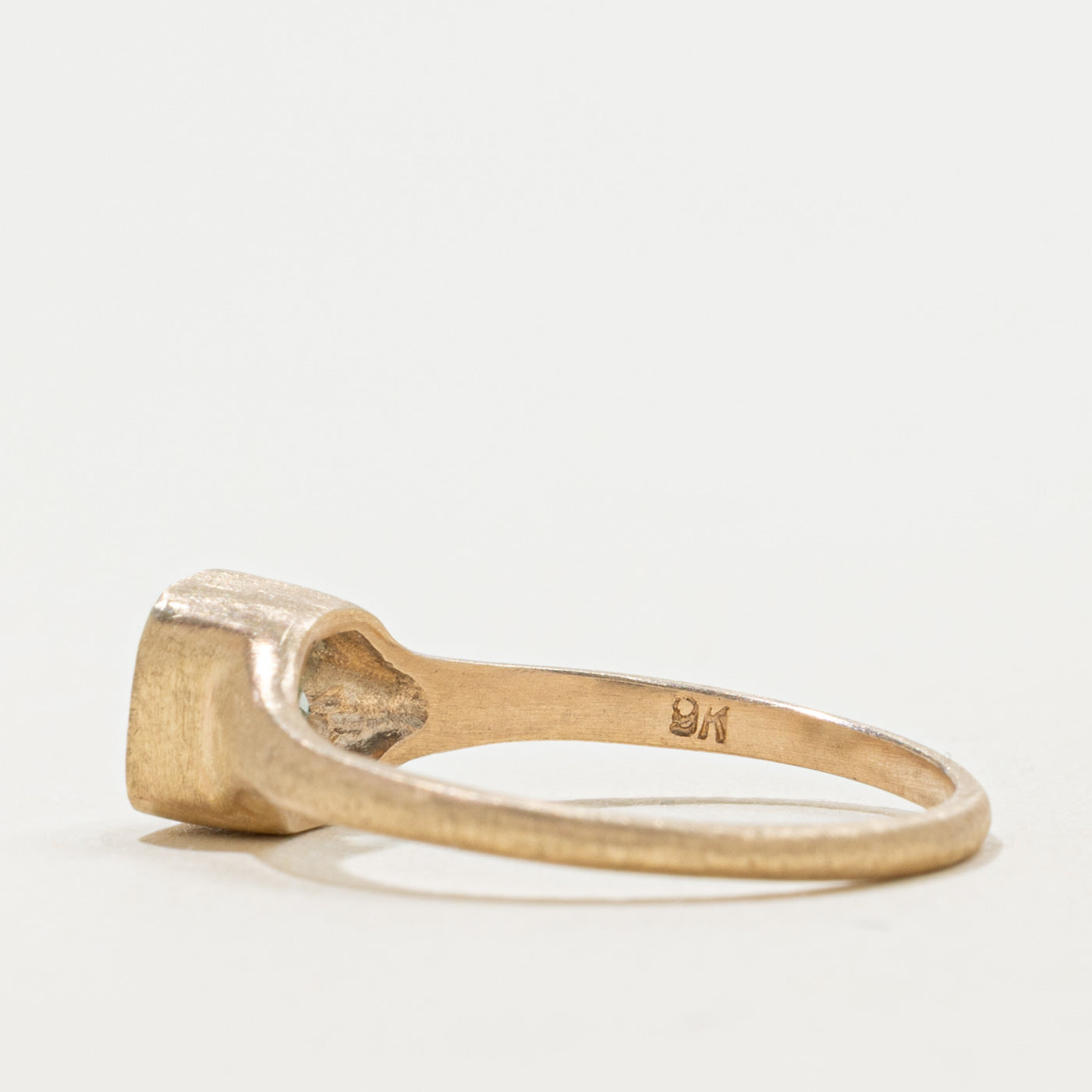 '100 Ways' 9k Yellow Gold Tourmaline Textured Signet | 0.81ct | SZ 6
