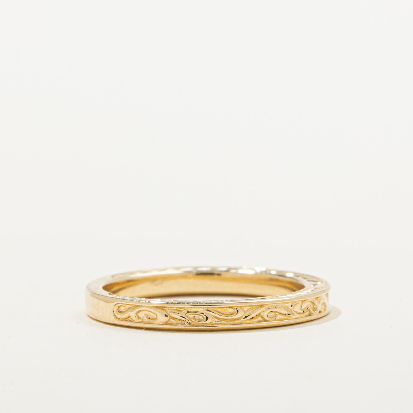 '100 Ways' 10k Yellow Gold Engraved Scrollwork Band | Sizes Available