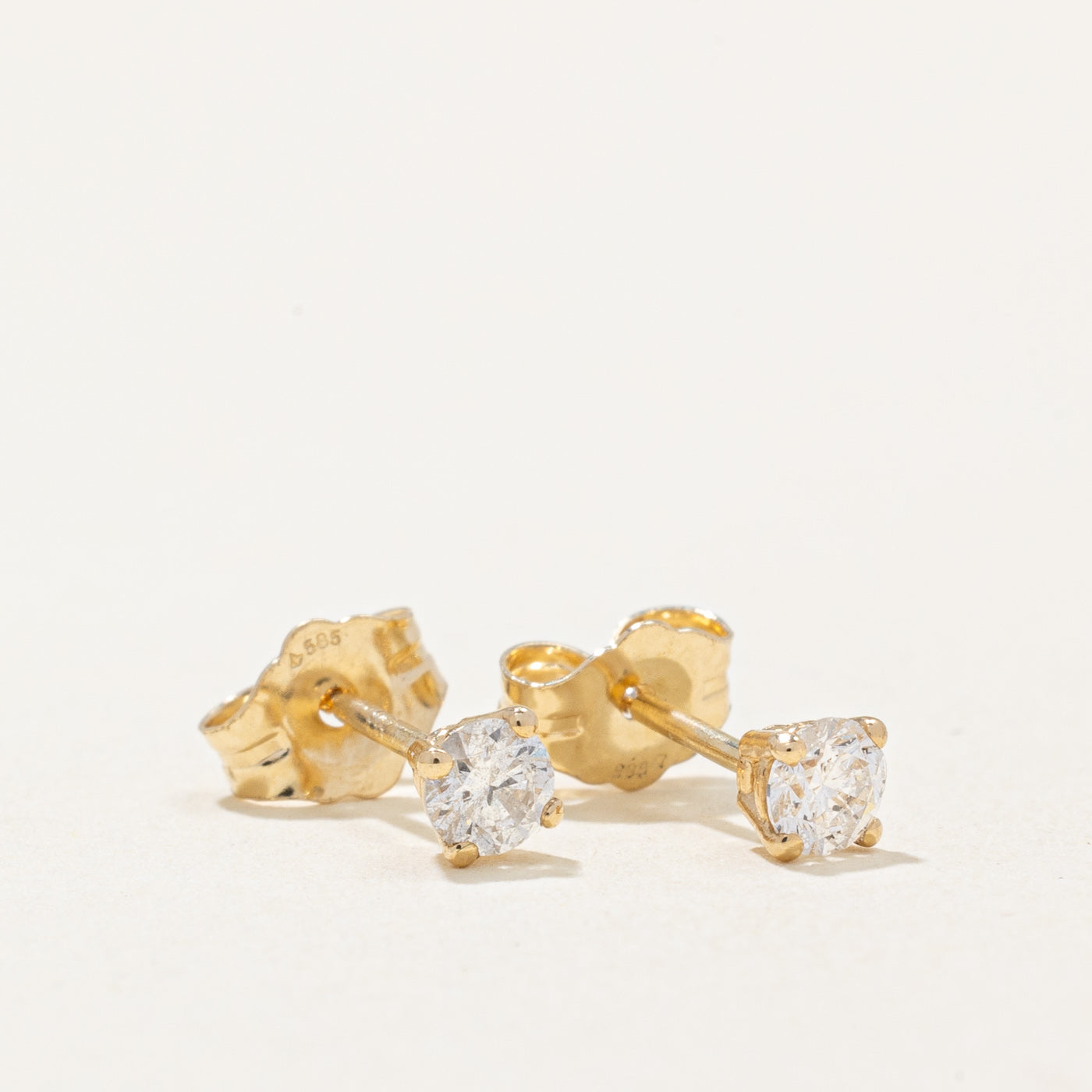 100 Ways Diamond Stud Earrings | 0.25ctw |