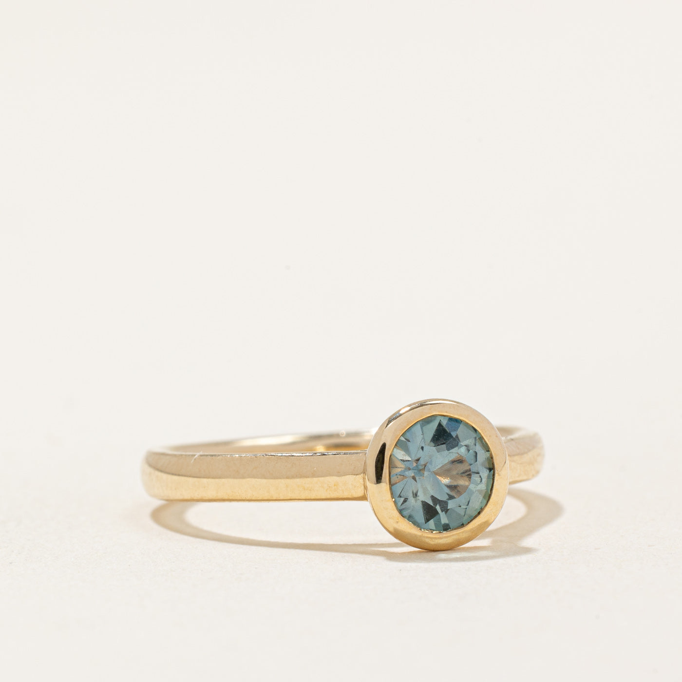 100 Ways' Teal Sapphire Bezel Set Ring | 0.88ct | SZ 6.75 |