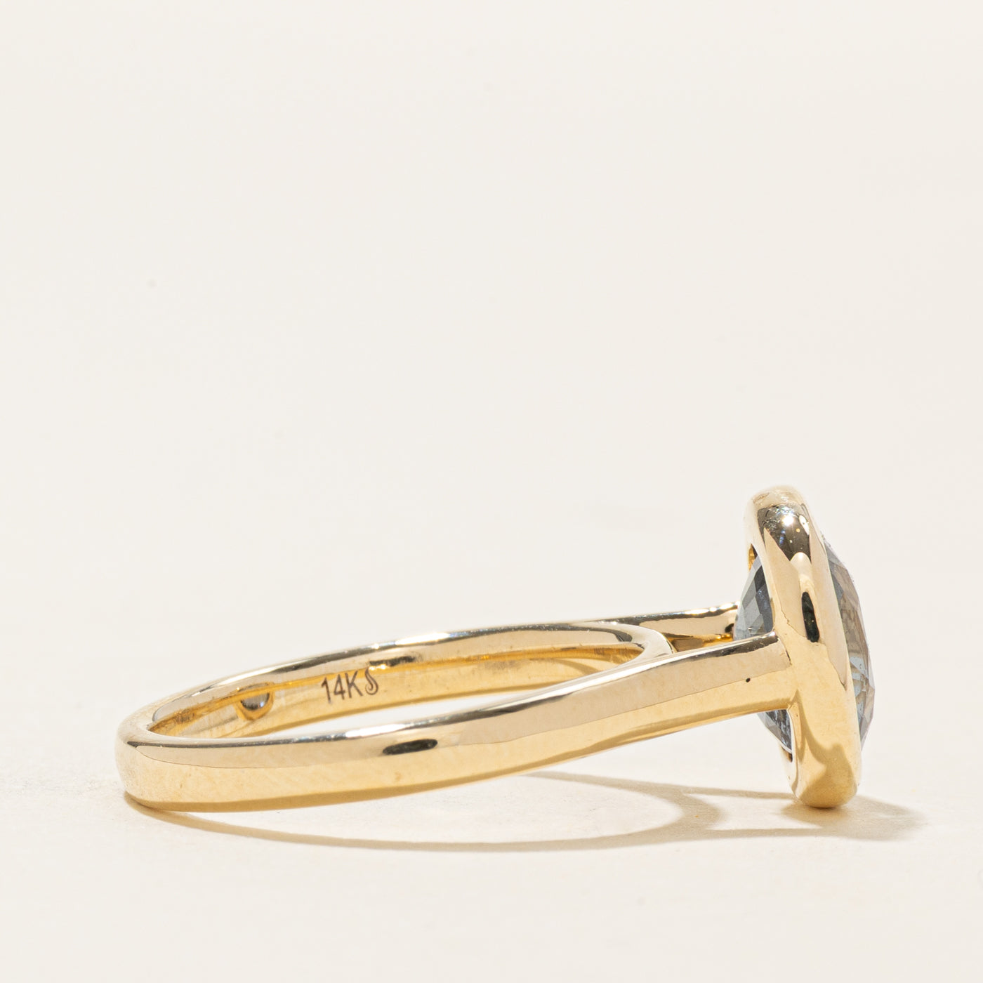 '100 Ways' Bezel Set Elongated Cushion Spinel Ring | 2.63ct | SZ 6