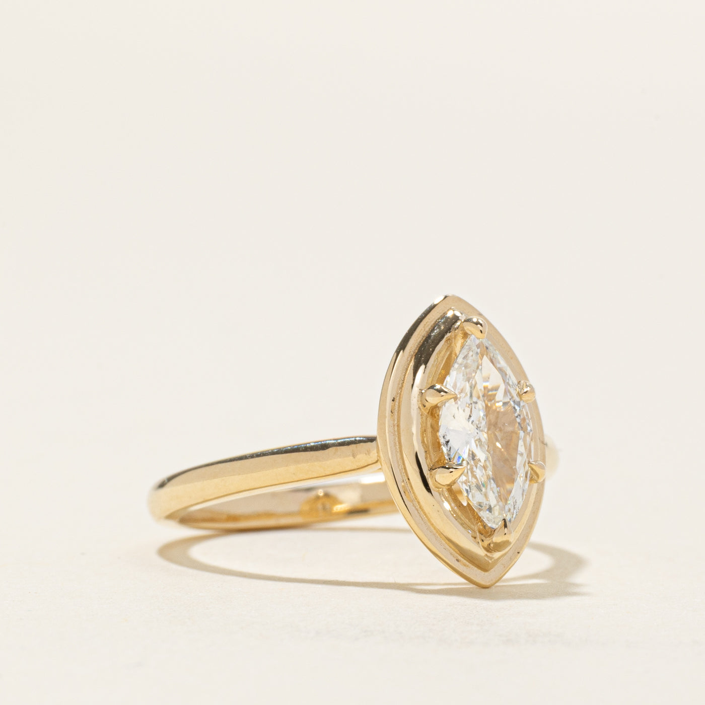 Bague en diamant marquise « 100 façons » | 0,71 ct SI1 G | Taille 7,25