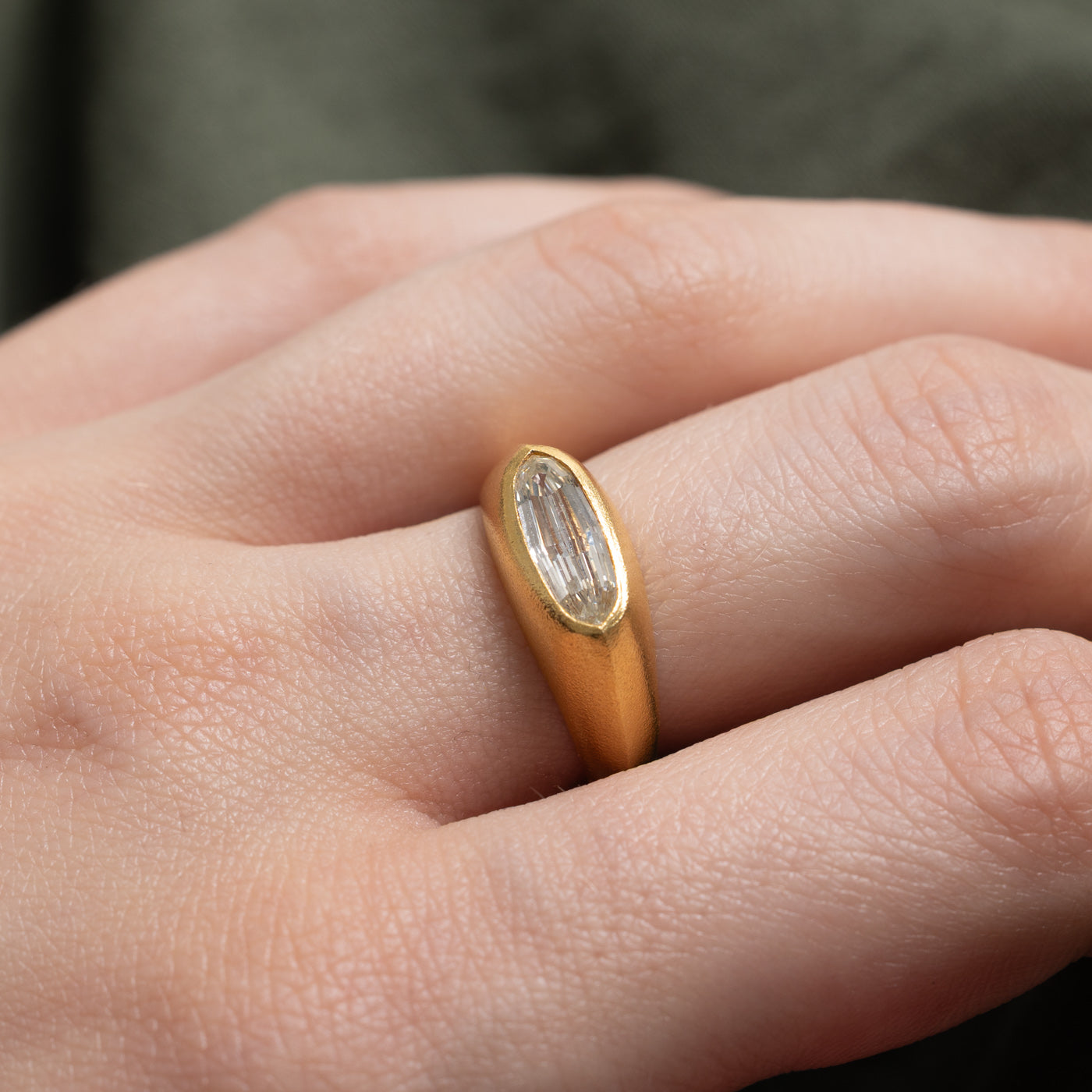 '100 Ways' 9k Yellow Gold Step-Cut Moval Diamond Signet | 1.02ct | SZ 6.75