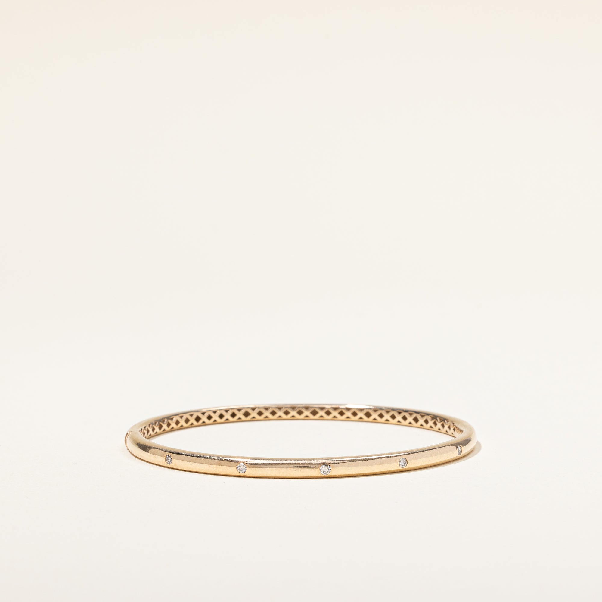 Flush Set Diamond Bangle | 0.10ctw | 7