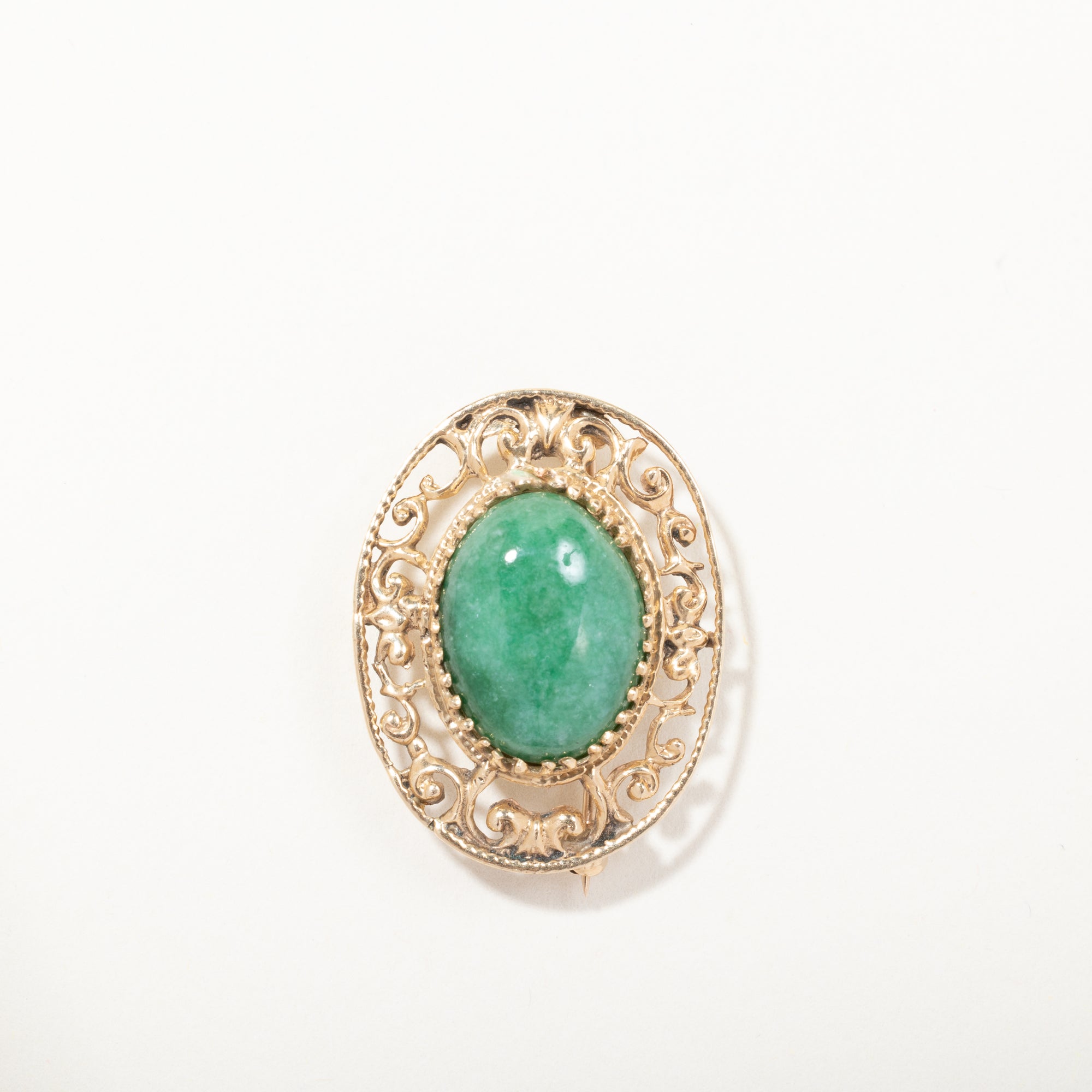 14k Yellow Gold Solitaire Jadeite Brooch