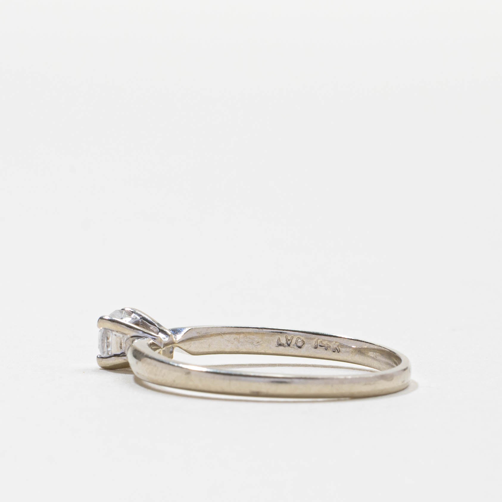 Solitaire Diamond Petite Ring | SZ 8.25