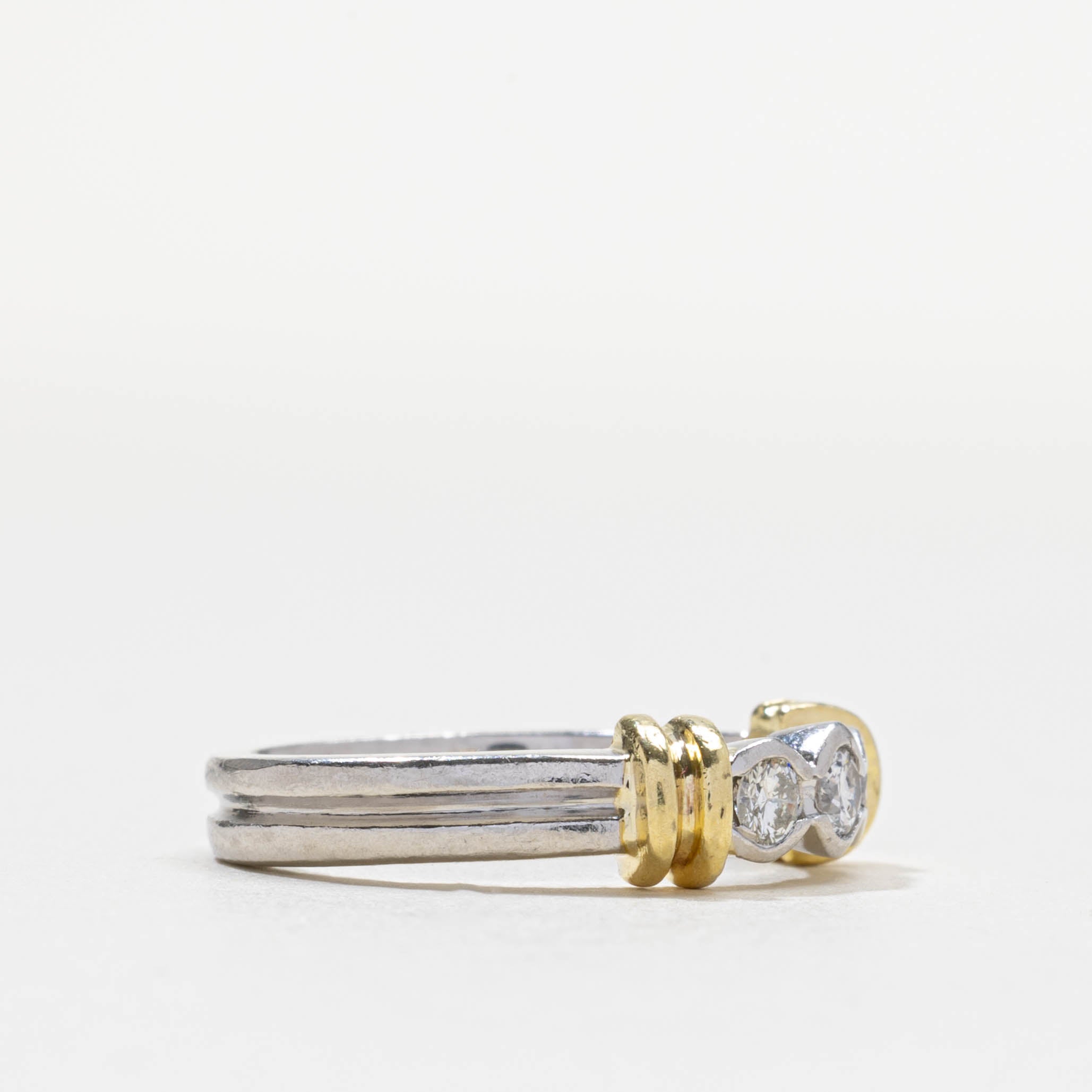 Bezel Set Three Stone Diamond Grooved Ring | 0.3ctw | SZ 5.25