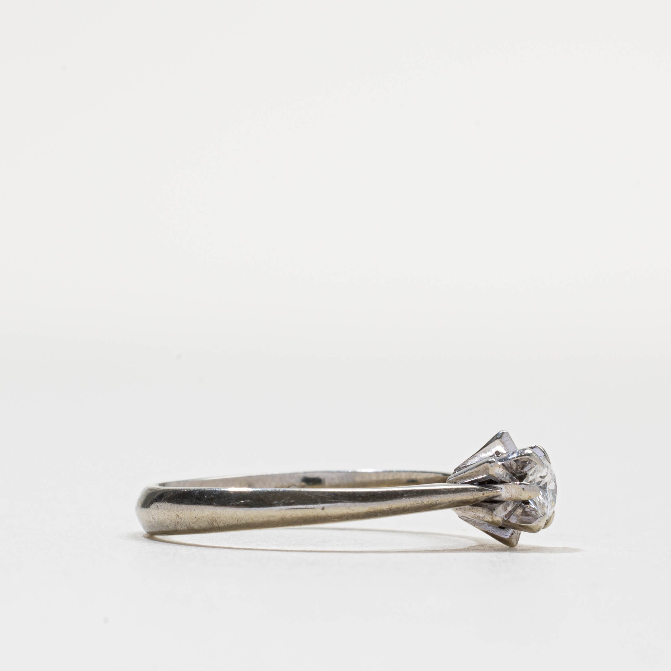 Bague en diamant rond taille brillant | 0,15 ct | Taille 6,75