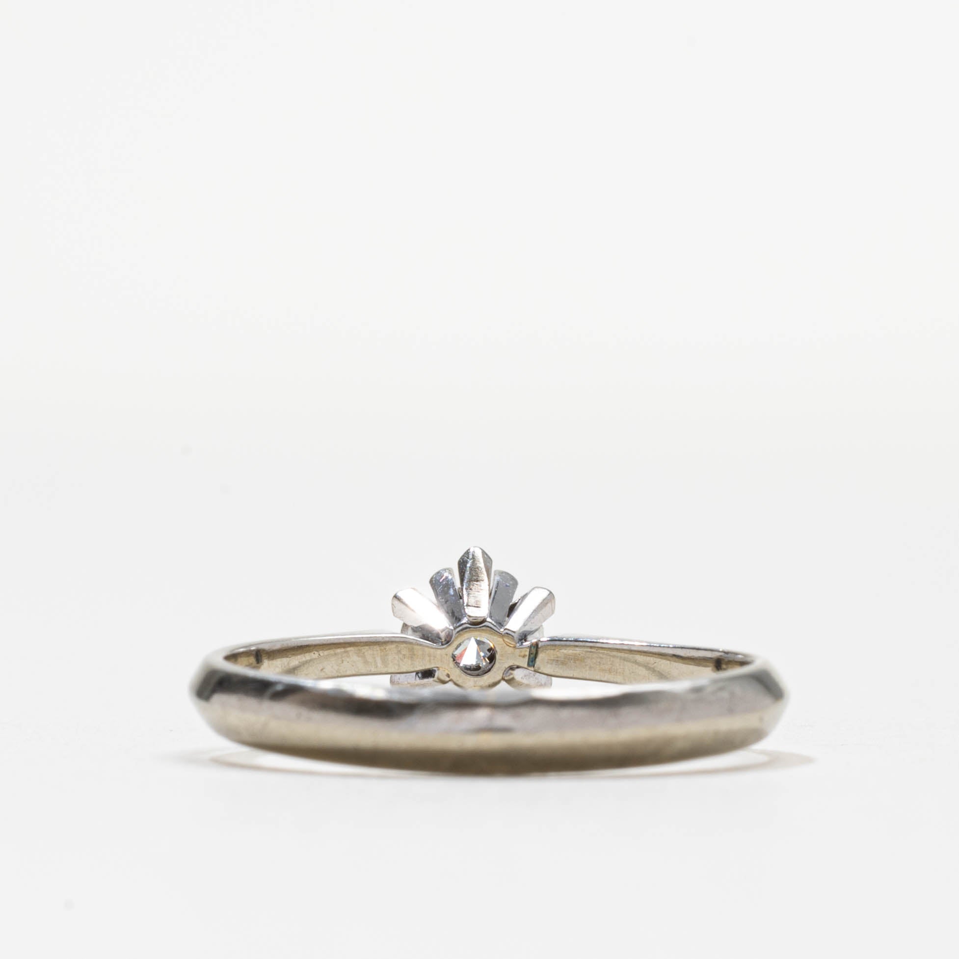 Bague en diamant rond taille brillant | 0,15 ct | Taille 6,75