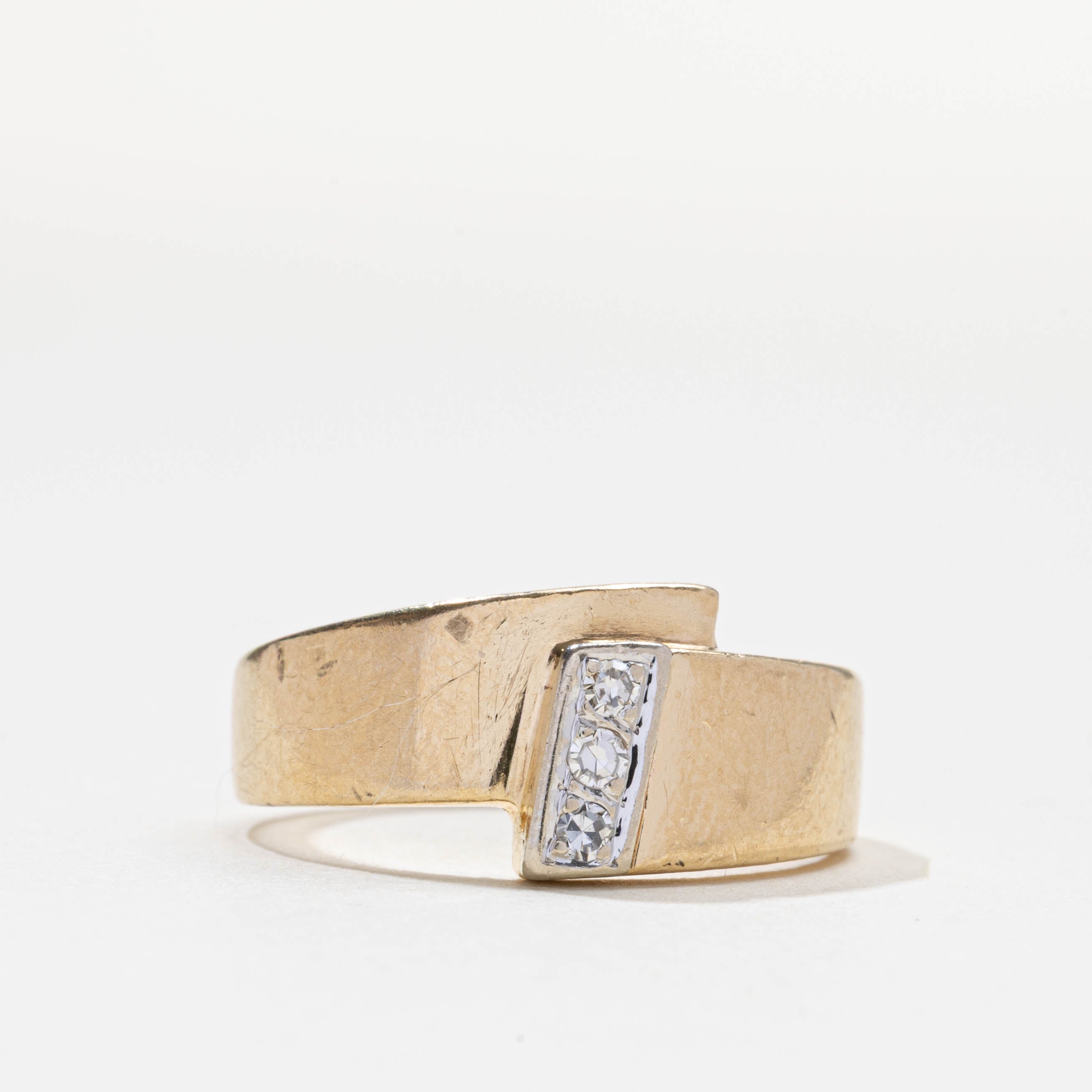 Diamond Row Overlapping Ring | 0.08ctw | SZ 7.25