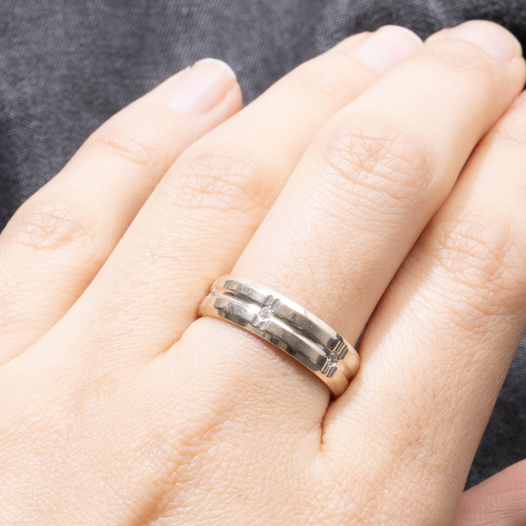 Diamond Grooved Band | 0.12ctw | 5.95mm | SZ 7.5