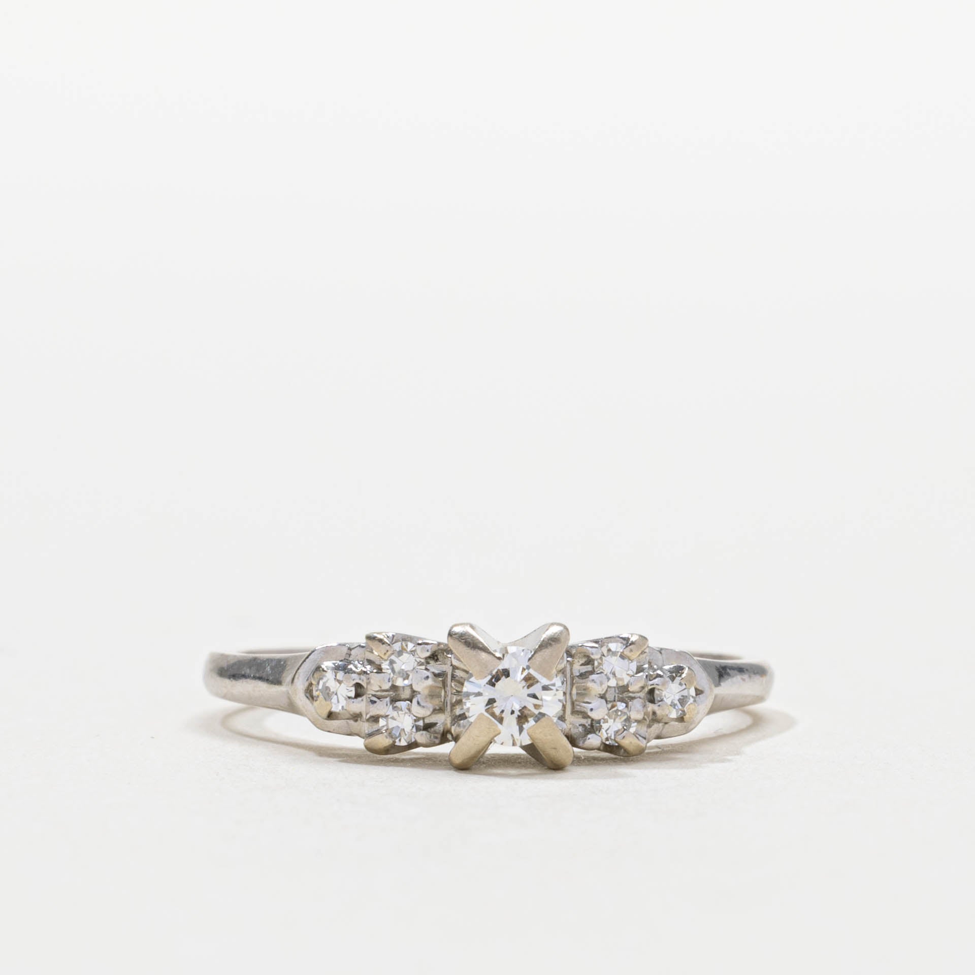 Diamond Cluster Accented Ring | 0.25ctw | SZ 8.75