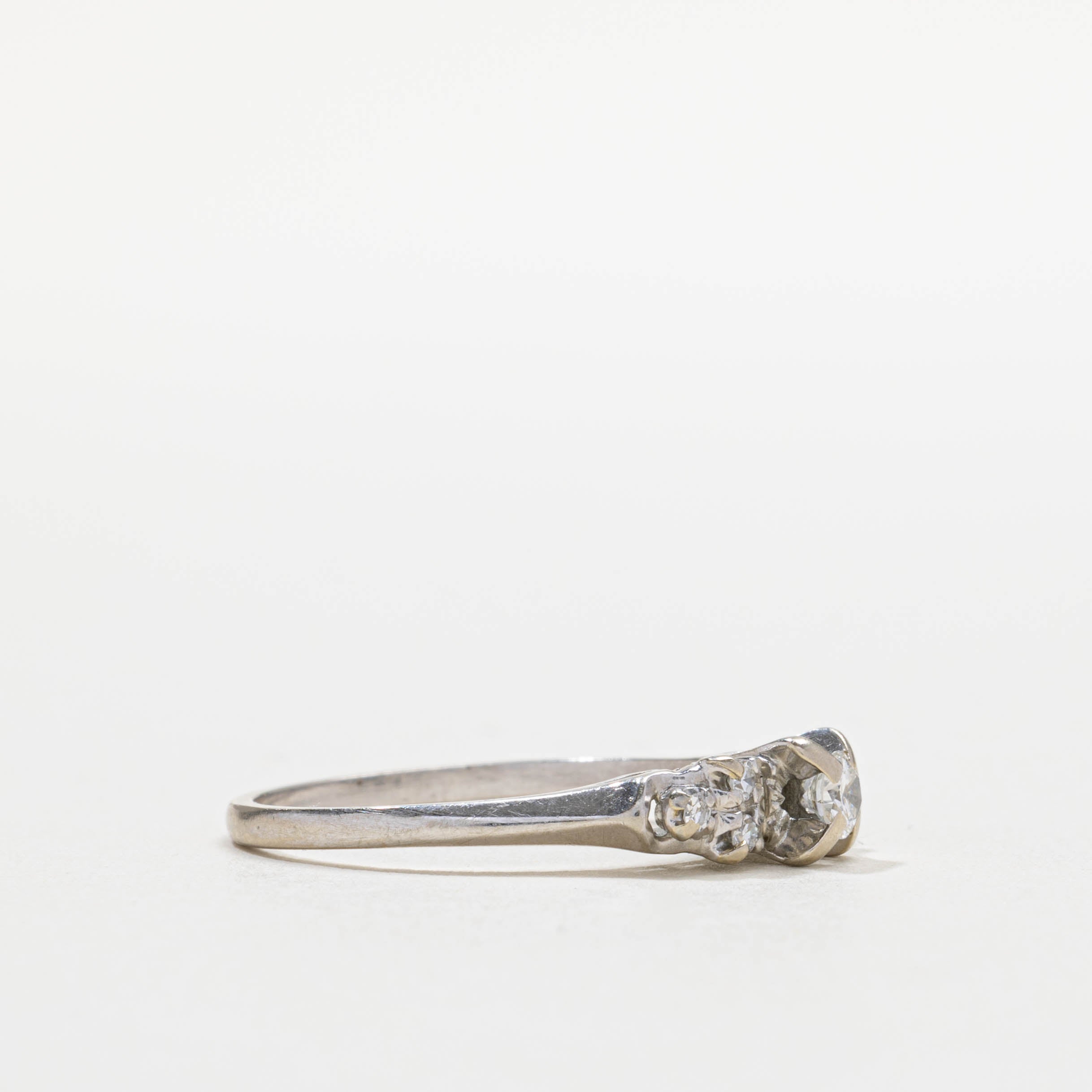 Bague trois diamants | 0,25 ct | Taille 8,75