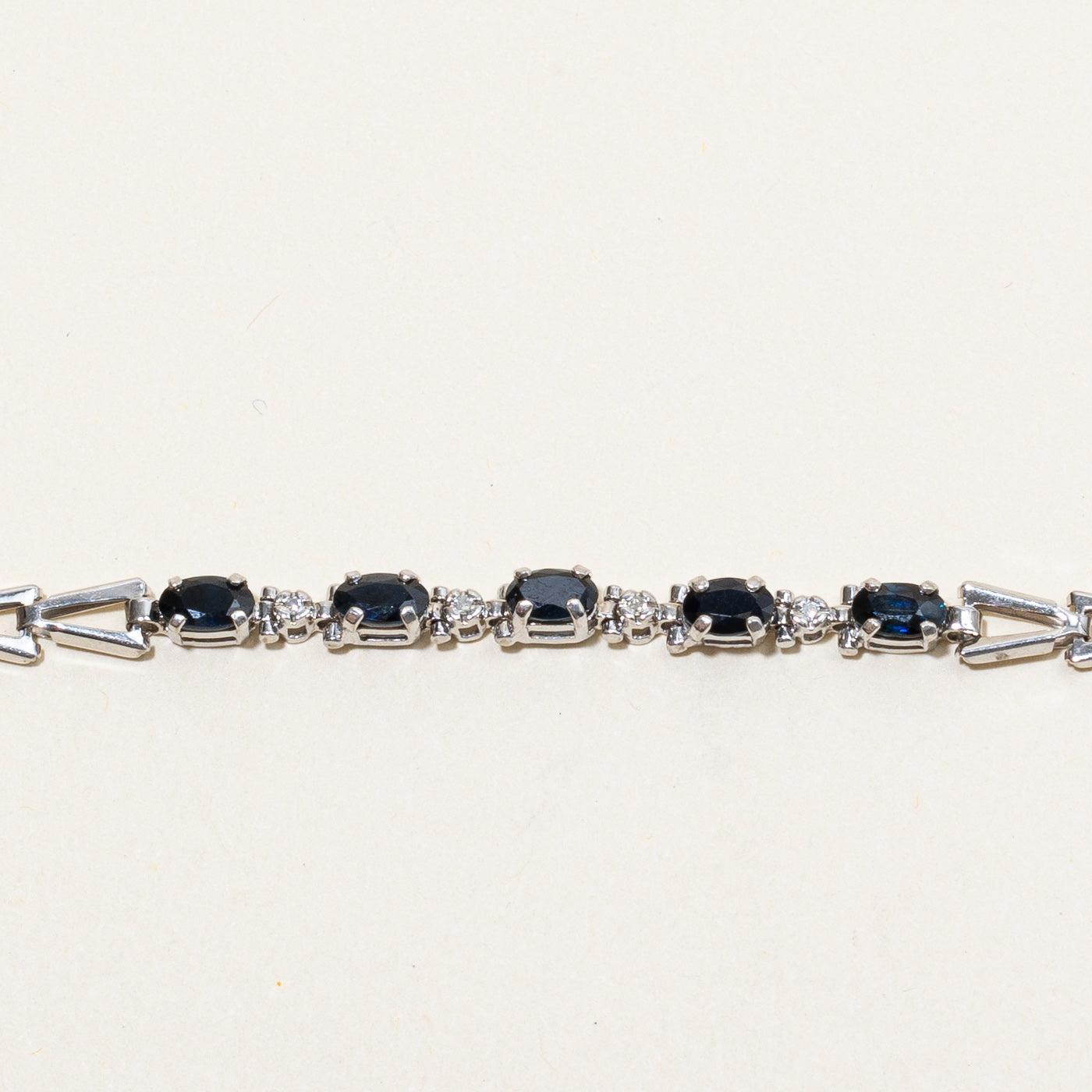 Sapphire & Diamond Bracelet | 1.00ctw, 0.01ctw | 7