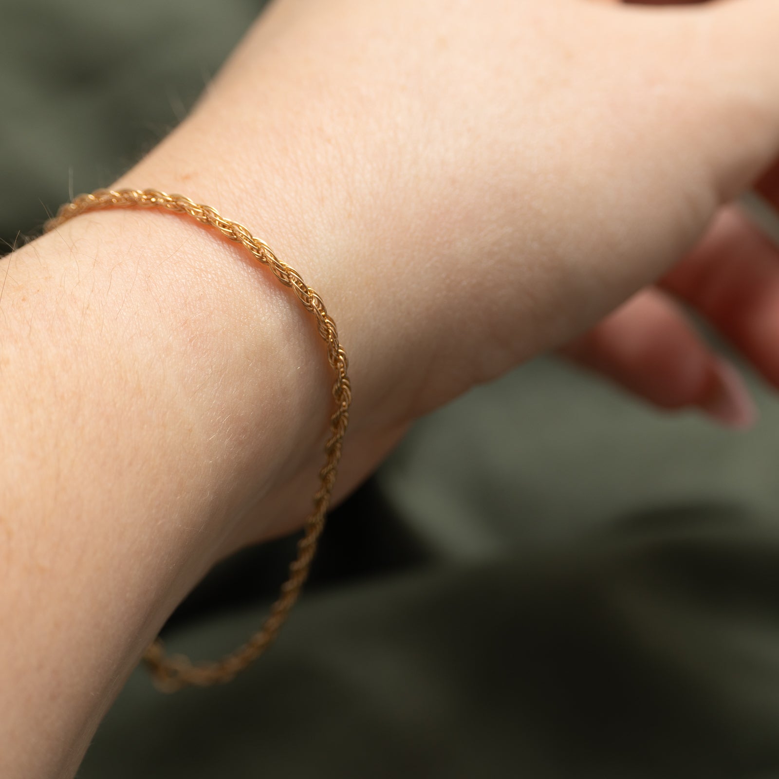 10k Yellow Gold Rope Chain Bracelet | 8"