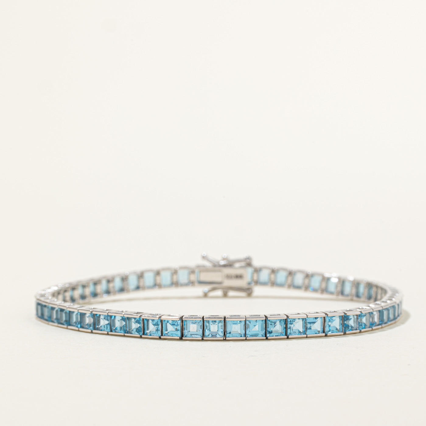 Bracelet en topaze bleue 10 carats | 10,00 ct | 19 cm