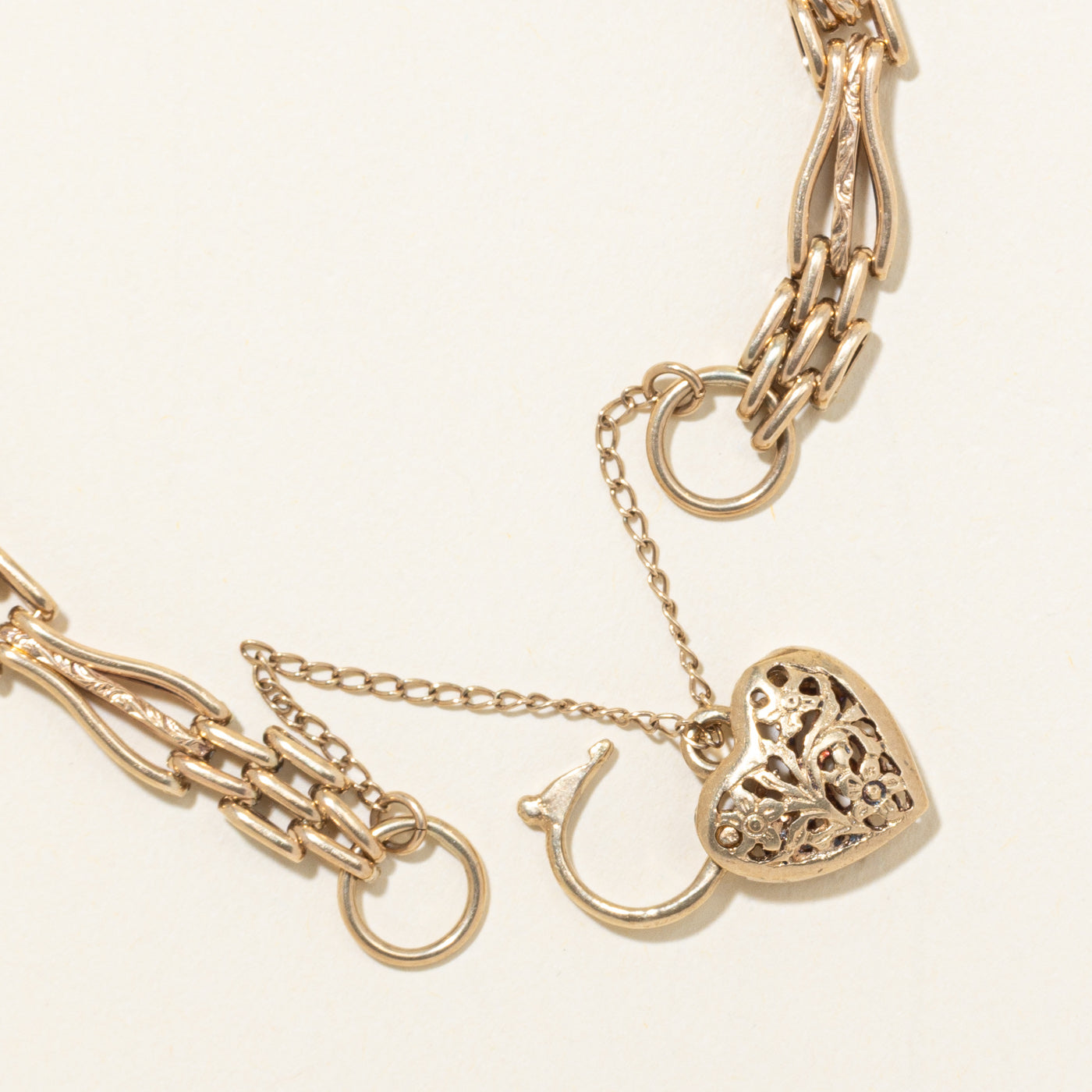 9k Yellow Gold Floral Heart Lock Charm Bracelet | 10"