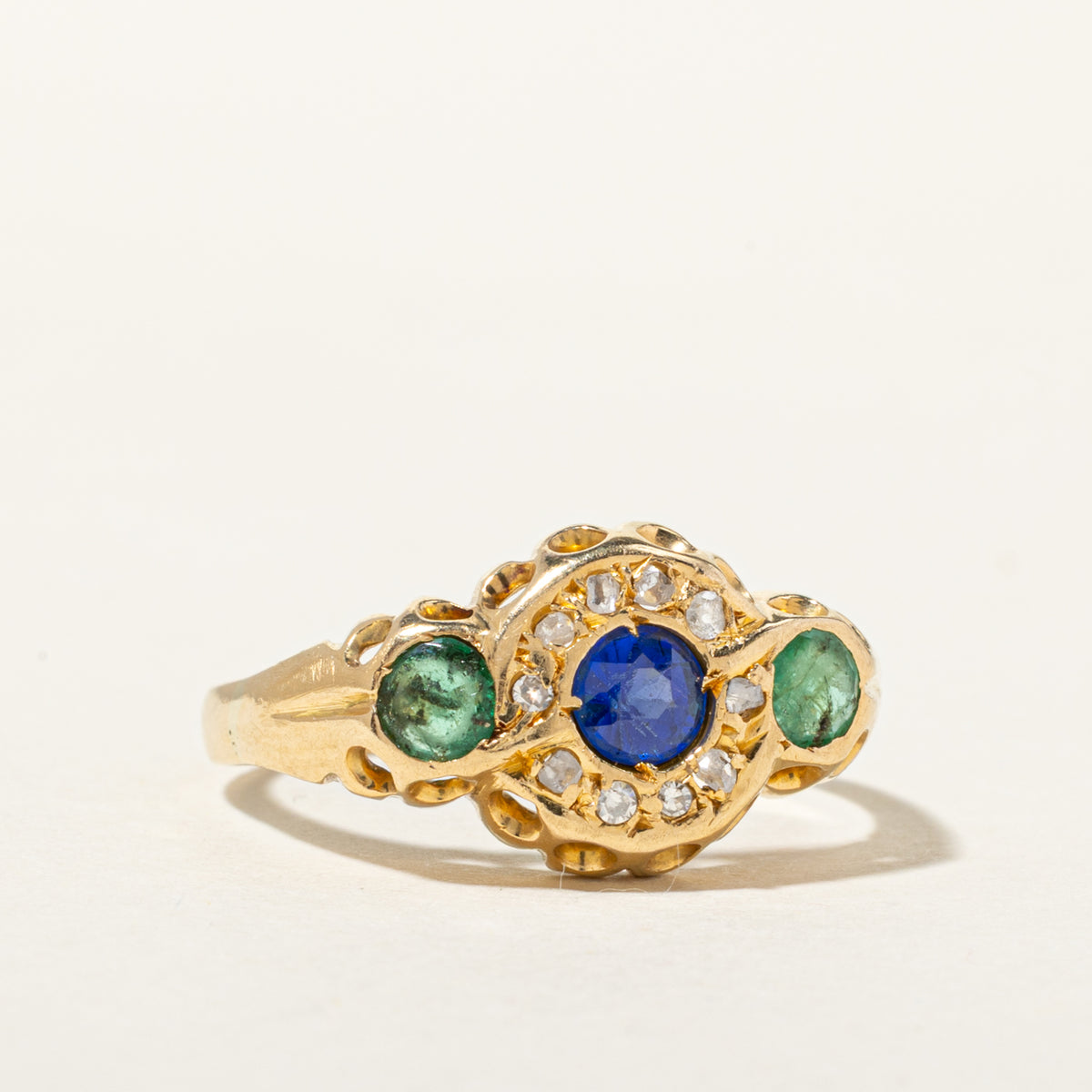 18k Emerald, Diamond & Pearl Halo Openwork Ring | 0.29ctw, 0.13ctw | SZ 6.75