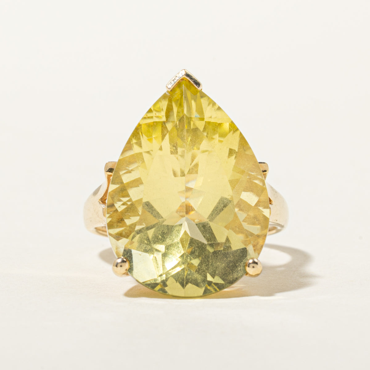 14k Solitaire Pear Cut Lemon Quartz Cocktail Ring | 15.35ct | SZ 7