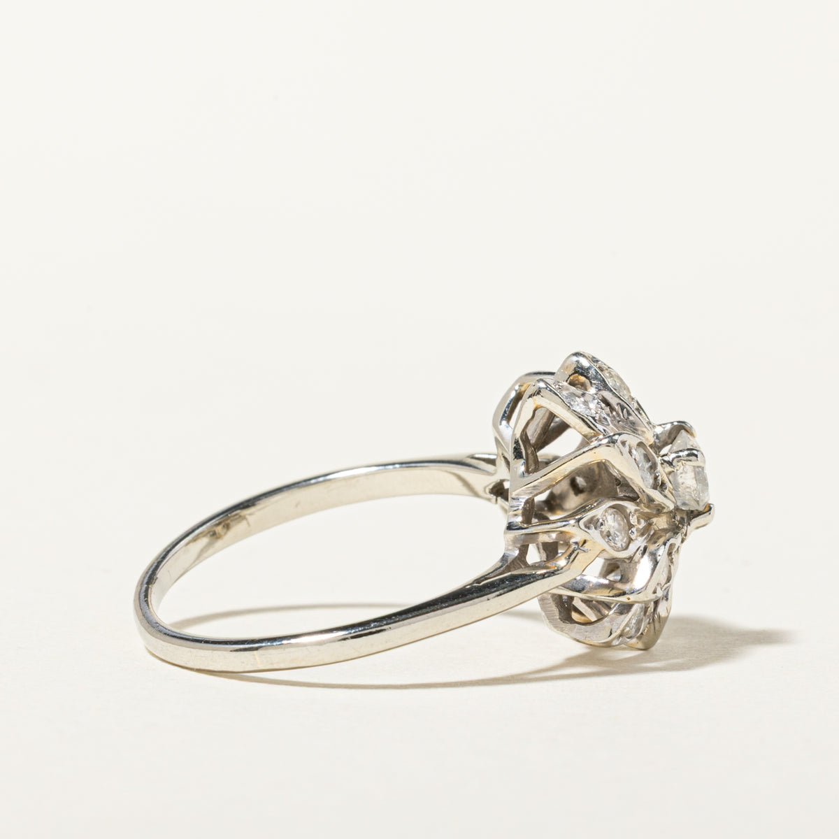 18k Diamond Cluster Floral Cocktail Ring | 0.70ctw | SZ 7.25