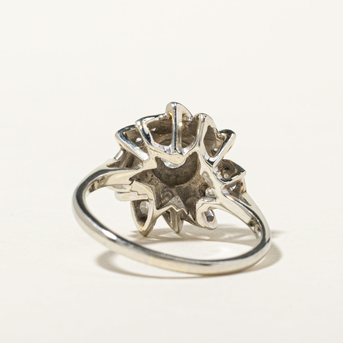 18k Diamond Cluster Floral Cocktail Ring | 0.70ctw | SZ 7.25