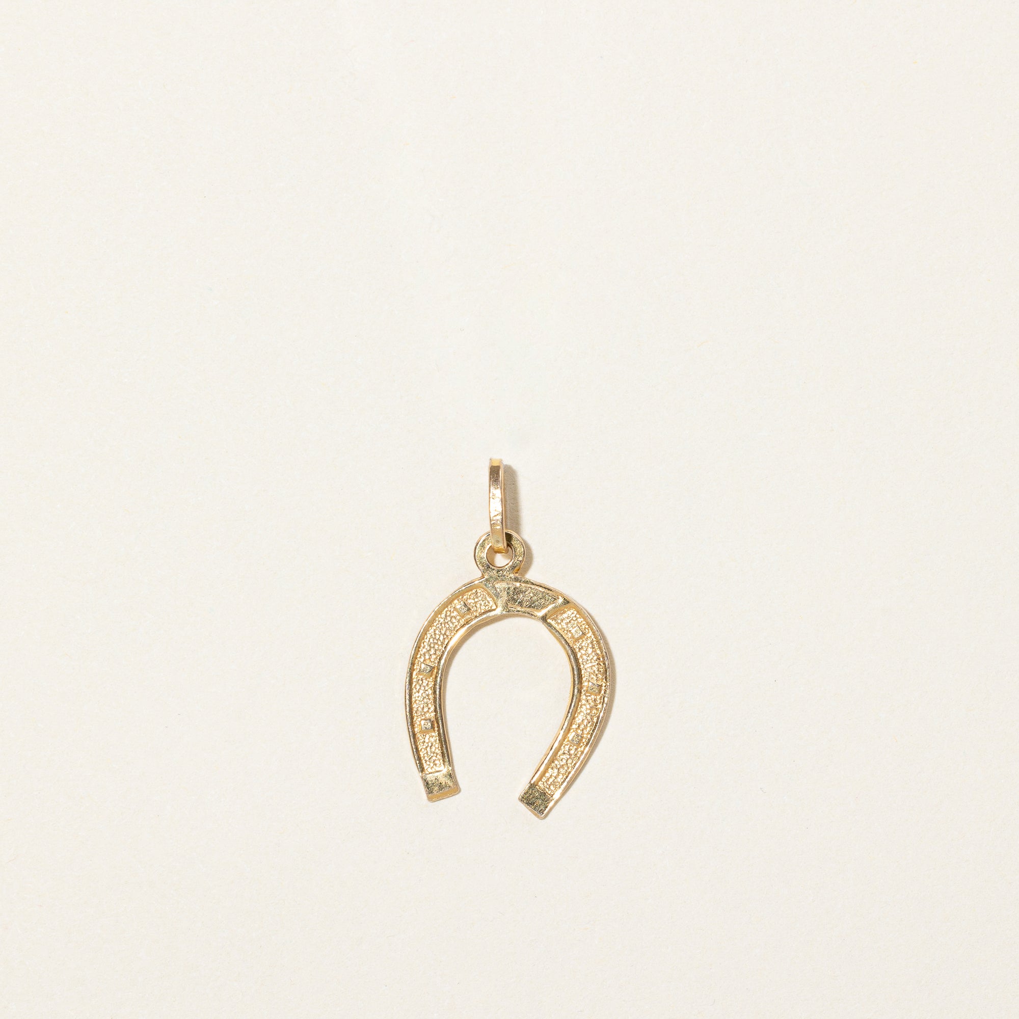 14k Yellow Gold Horseshoe Charm