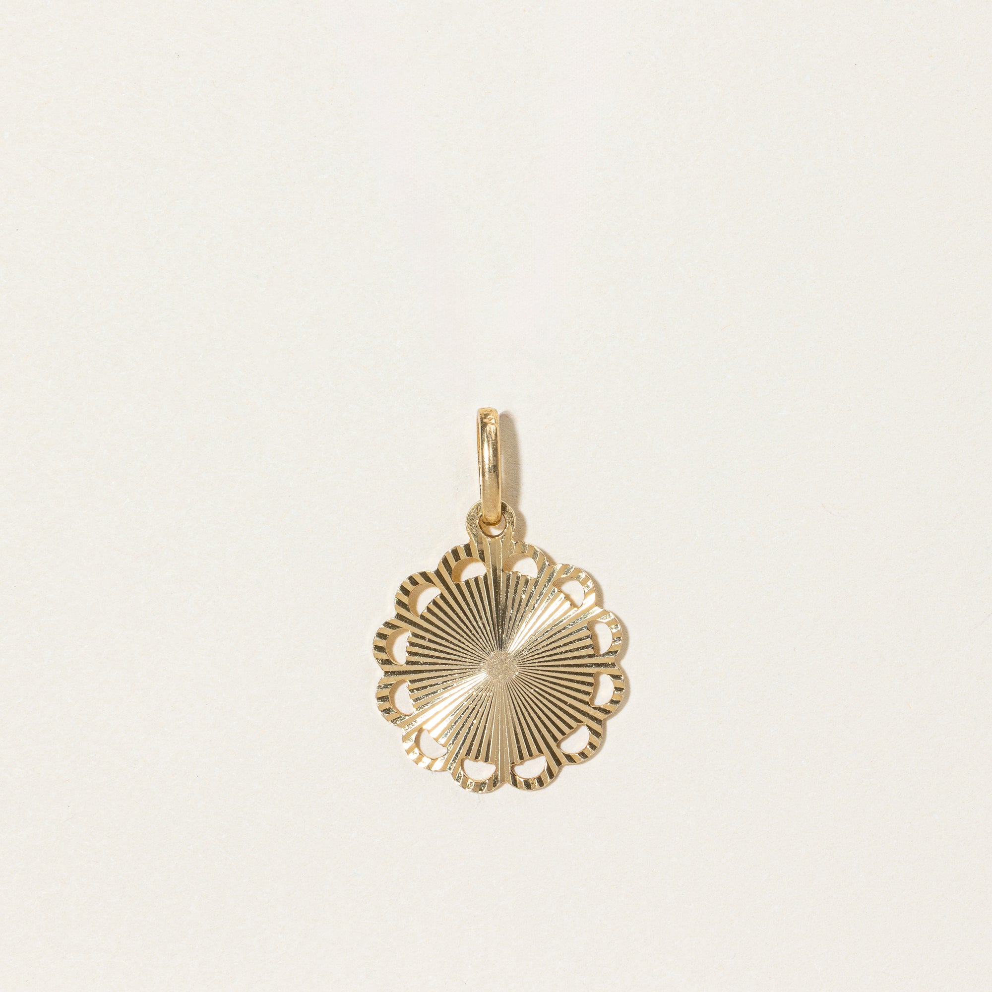 14k Yellow Gold Circle Pendant