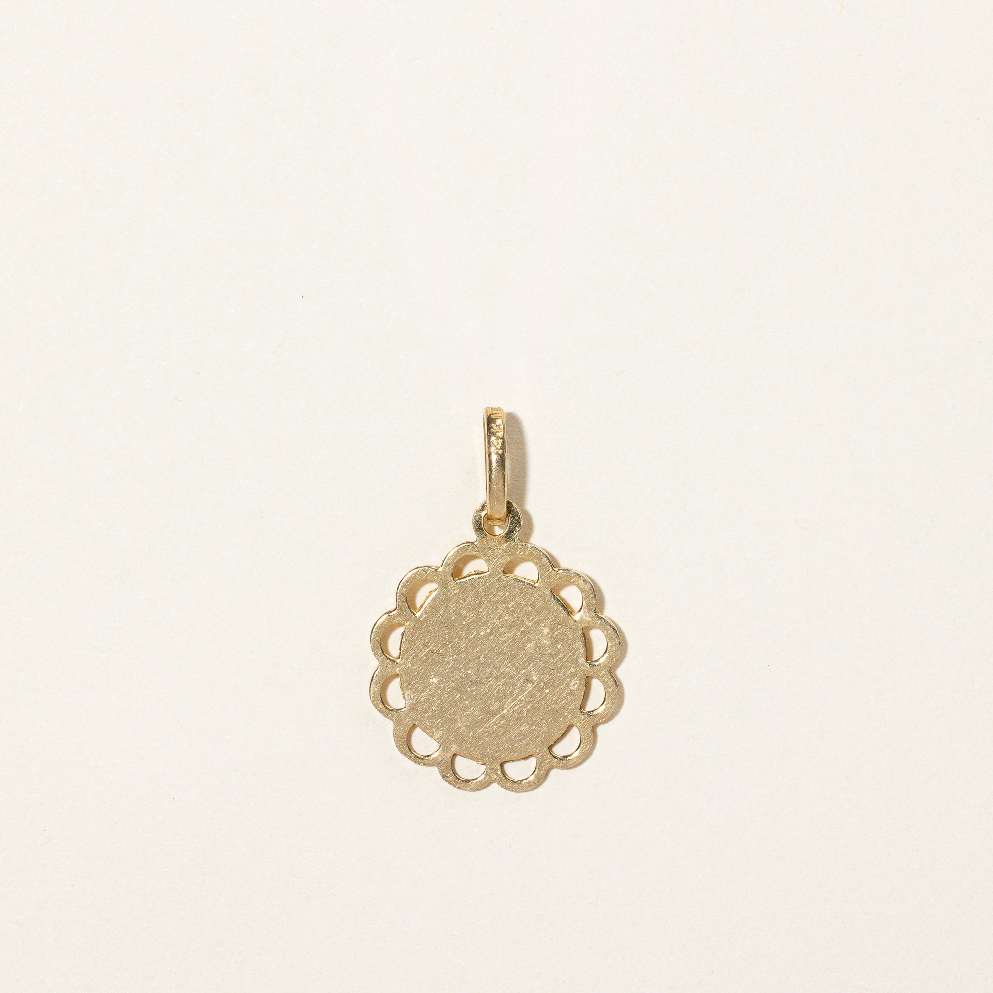 14k Yellow Gold Circle Pendant